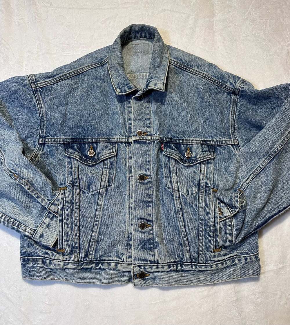 Vintage Levi's Acid Wash Denim Trucker Jacket 70508-0219